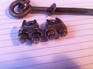 Cable holders_s.jpg